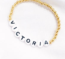 Cargar imagen en el visor de la galería, Lilly Bracelet
