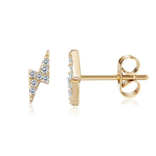 Cargar imagen en el visor de la galería, Stormi Stud Earrings
